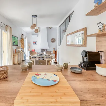 Azul - Welkeys Villa Bandol